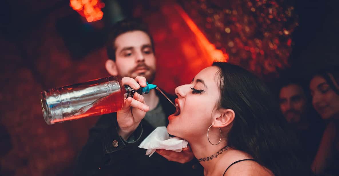 Pub Crawl - 1-hour Open Bar then Vip to 5 Clubs - Krakow - Stop-by-stop flow: how the night plays out