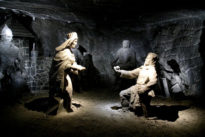 Salt Mine Wieliczka Guided Tour from Krakow - The Underground Descent: Stairs First, Then the Real Mine Experience