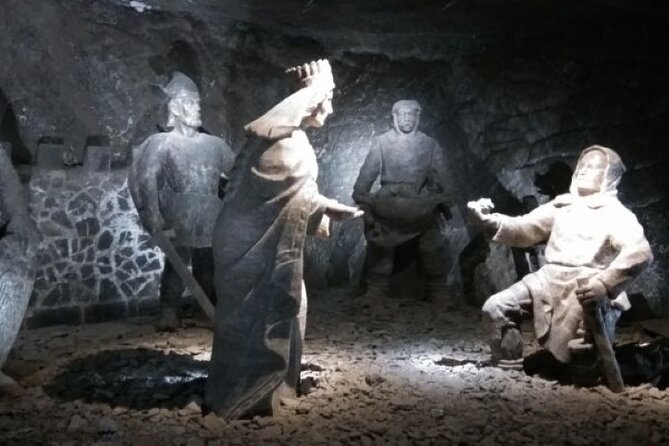 SALT MINE Wieliczka guided tour with Hotel Pickup - Descending stairs: cathedral steps and the stair-and-lift rhythm