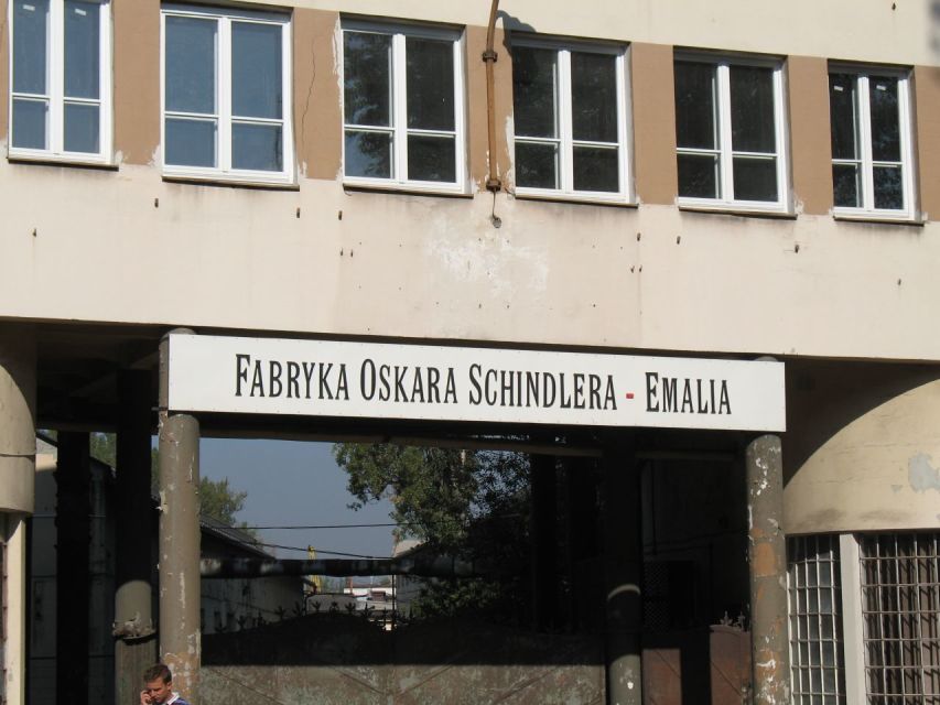 Schindler's Factory + Ghetto in Krakow and Wieliczka Tour - Key things I’d focus on before you book