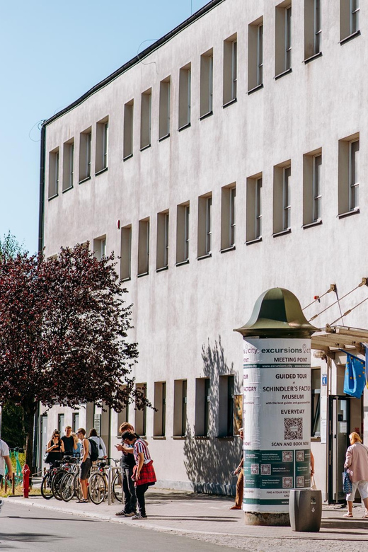 Schindler's Factory Museum in Krakow - Guided Tour - Getting organized: meeting point and the skip-the-line advantage