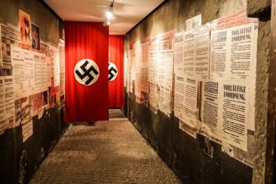 Schindler's Factory Private Guided Tour in English - Where the tour starts at Lipowa 4A (and why meeting matters)