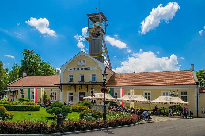 Super Saver: Auschwitz Birkenau & Wieliczka Salt Mine - Guide with Hotel Pickup - Auschwitz-Birkenau: how the guided visit works and why early timing matters