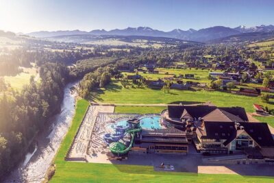 Swim in Chocholow Thermal Baths with an Optional Zakopane Visit - Inside the Baths: 30 Pools, Wristbands, and the Quiet & Relaxation Area