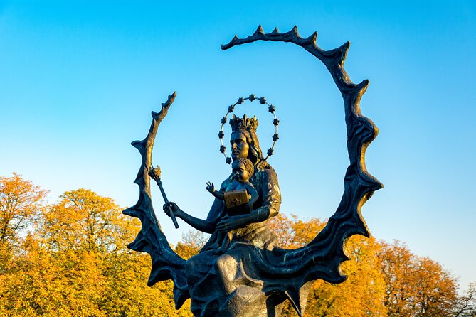 The Black Madonna Tour from Krakow - A One-Day Pilgrimage: Krakow to Jasna Gora Monastery