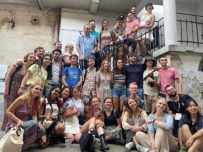 The Jewish Quarter - Walking Tour - Kazimierz Main Square and Miodowa Street walls: where the neighborhood shape begins