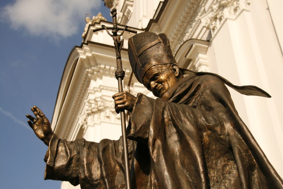 Tour to Wadowice: Hometown of Pope Saint John Paul II - Languages and Communication: English, Italian, and the Backup of an Audio Guide