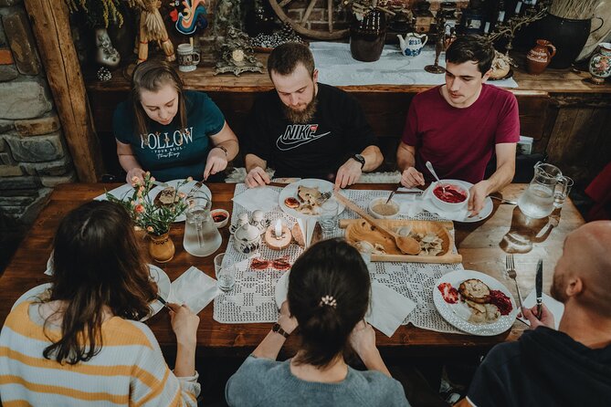 Traditional Polish Food Tour in Krakow Old Town - Why this Krakow Old Town food walk works (even if you’re not a “food tour” person)