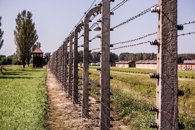 Two Day Trip to Auschwitz Birkenau and Wieliczka Salt Mine - Auschwitz II (Birkenau) with the same guide: what one hour can cover