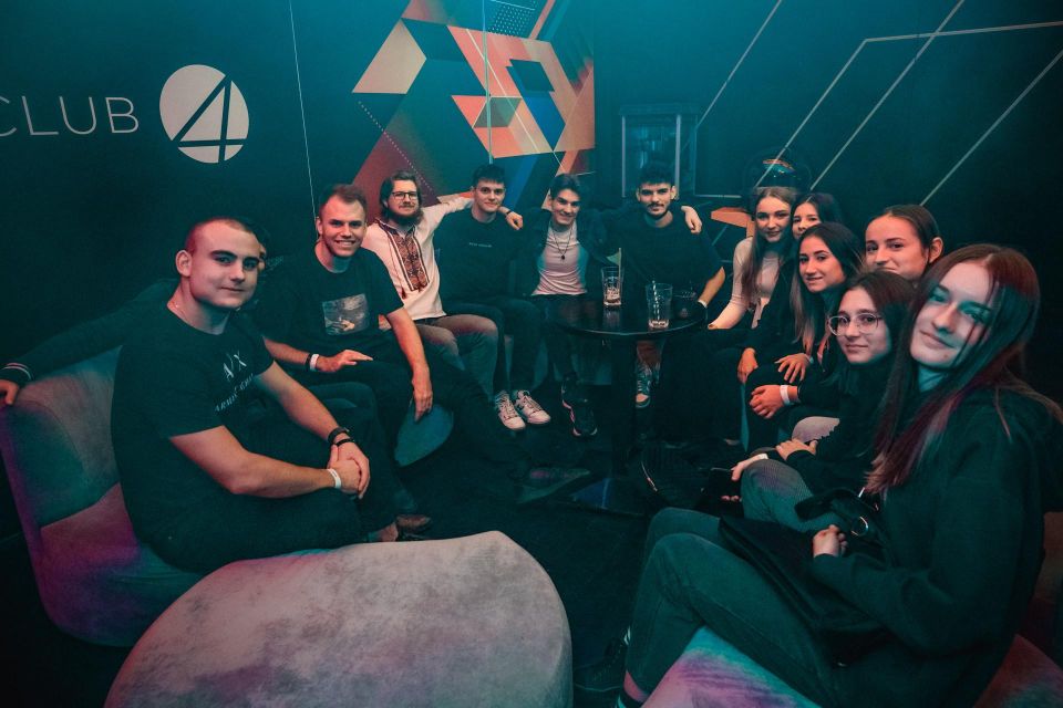 VIP Club Entry and Booth Booking - What to Bring (So Check-in Doesn’t Stall Your Night)