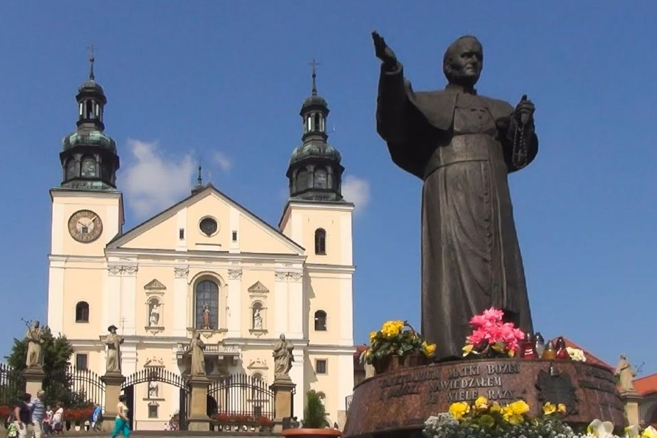 Wadowice, Kalwaria and Lagiewniki: John Paul II Tour - Kraków Pickup, English Driver, and What Included Water Means for Your Comfort