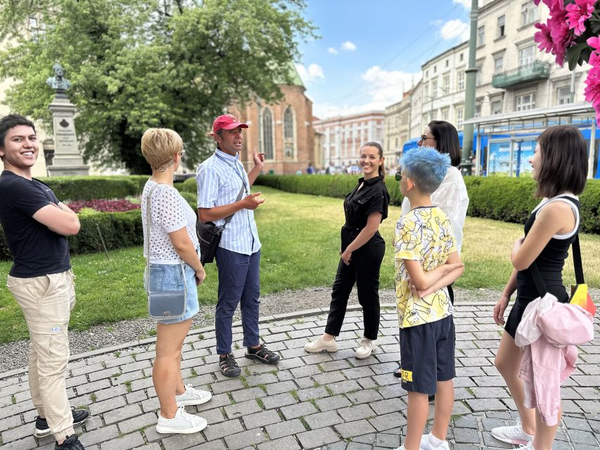 Walking Tour of Krakow: Old town - 2-Hours of Magic - Back alleys and side streets: where the tour’s value really shows