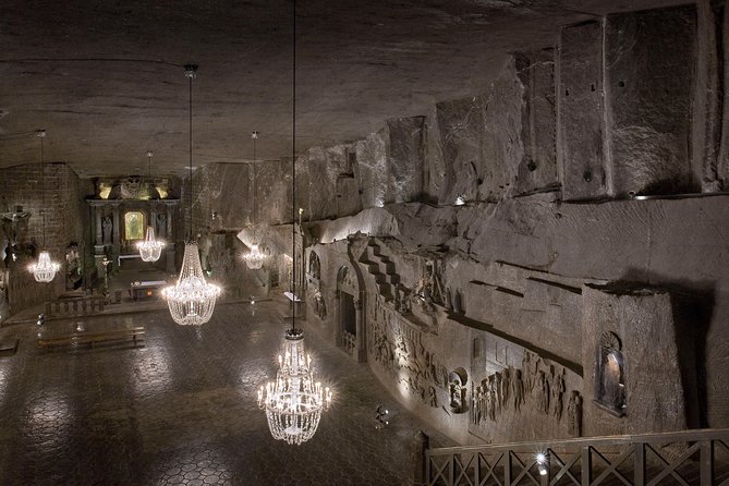 Wieliczka Salt Mine guided tour from Krakow - The guided descent: what you’ll actually do underground