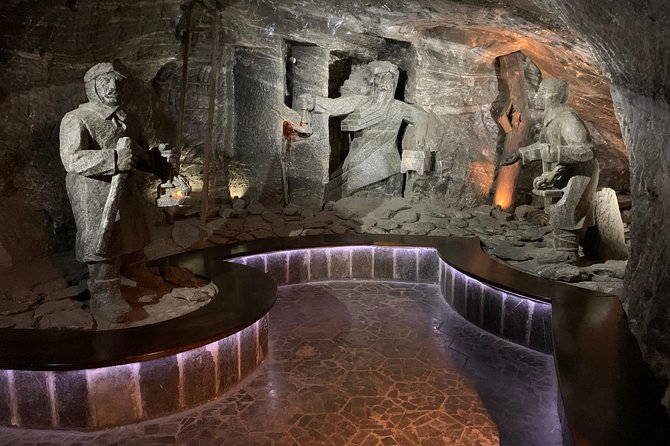 Wieliczka Salt Mine Guided tour from Krakow with a private car - The walking, the cold, and how to dress like a smart human