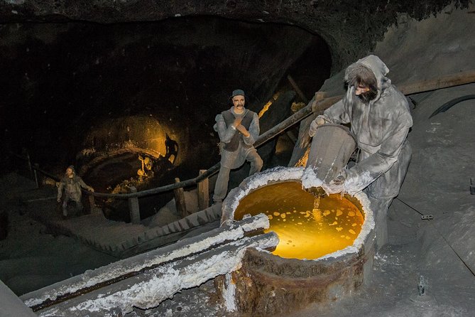 Wieliczka Salt Mine Guided Tour with Transport from Krakow - Why Wieliczka feels different: salt art and a working mine