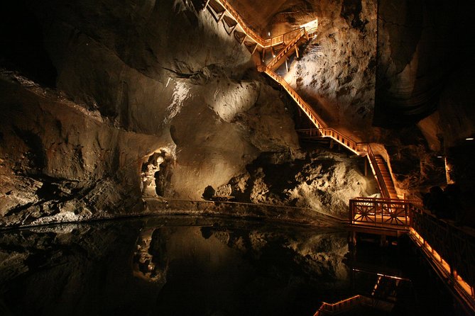 Wieliczka Salt Mine Tour from Krakow: Private Transport + Ticket - How the underground visit actually fits into a 4-hour day
