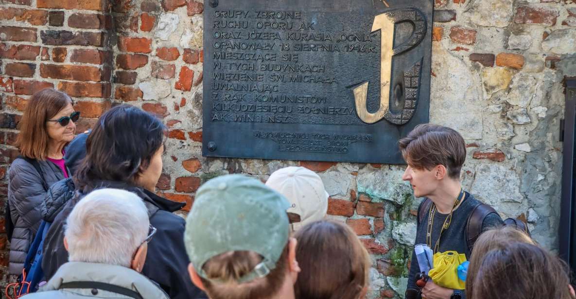 World War II in Krakow Walking Tour in English - St. Michael’s prison cells: the stop that changes the way you read walls