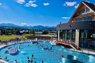Zakopane and Thermal Baths Tour from Krakow with Pickup - Chochołów’s UNESCO wooden houses: quick but worth the stop