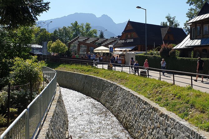 Zakopane and Thermal Baths Tour from Krakow with Pickup - Witów cheese tasting: the Oscypek moment