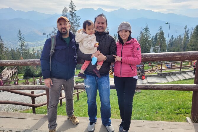 Zakopane Private Tour From Krakow - Lunch and town time on Krupowki Street: where Zakopane breathes