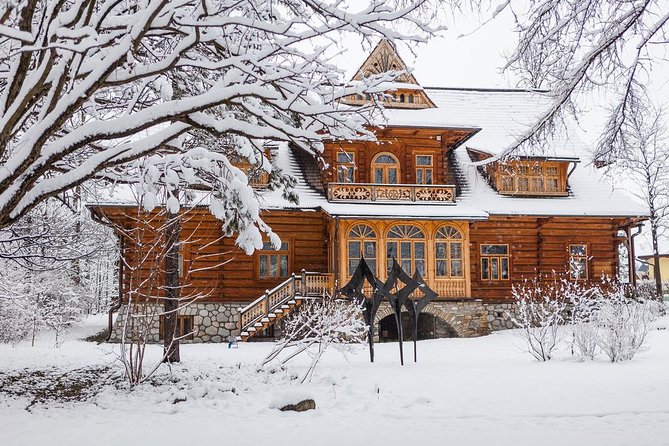 Zakopane Private Tour - Chochołów’s living museum: wooden houses and time-warp vibes