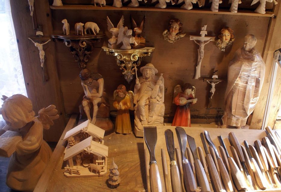 Zakopane & Tatra Mountains Private Full-Day Tour from Krakow - Krupówki Street and the lunch window: eat like you mean it